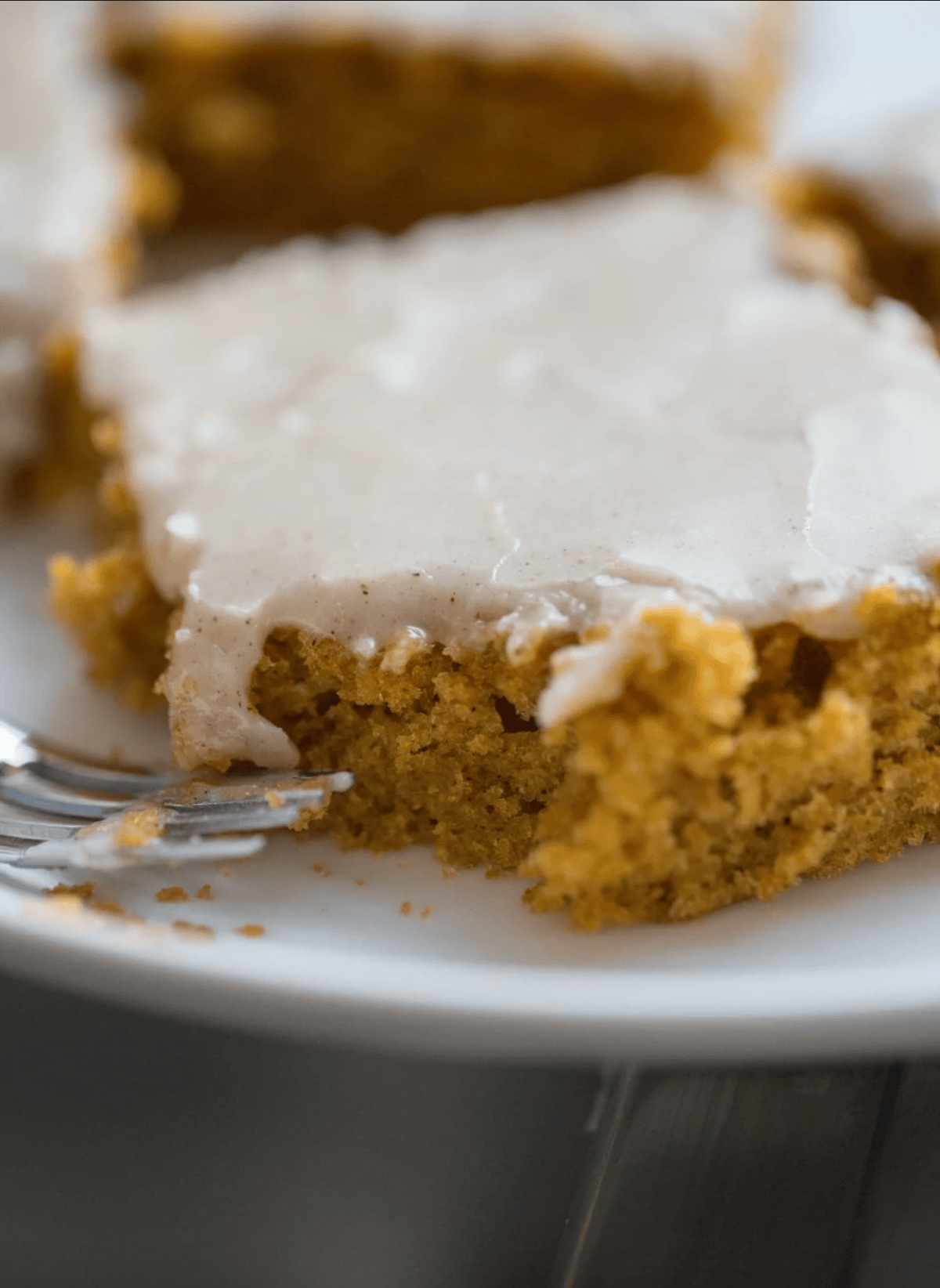 Easy One-Bowl Pumpkin Bars: Get Moist Perfection Every Time